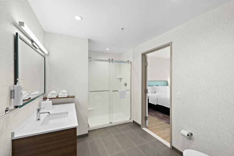 1 Bedroom Double Suite