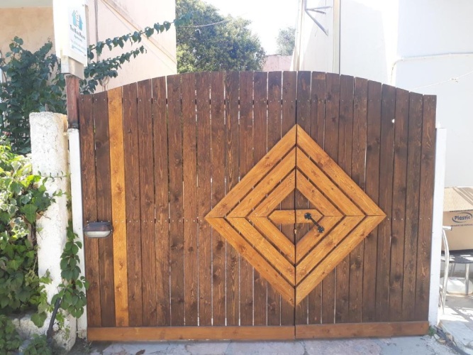 Triple Studio with garden view