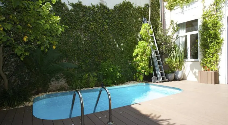 Barcelonaforrent Luxury Pool Suites