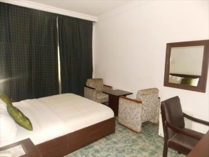 Double Suite