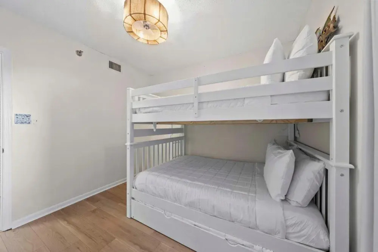 Romar Place 204