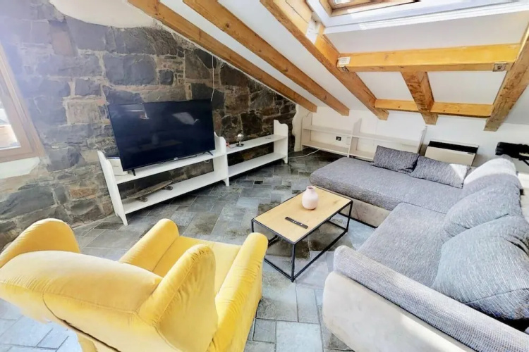 TriesteVillas Brand new attic - Old Town
