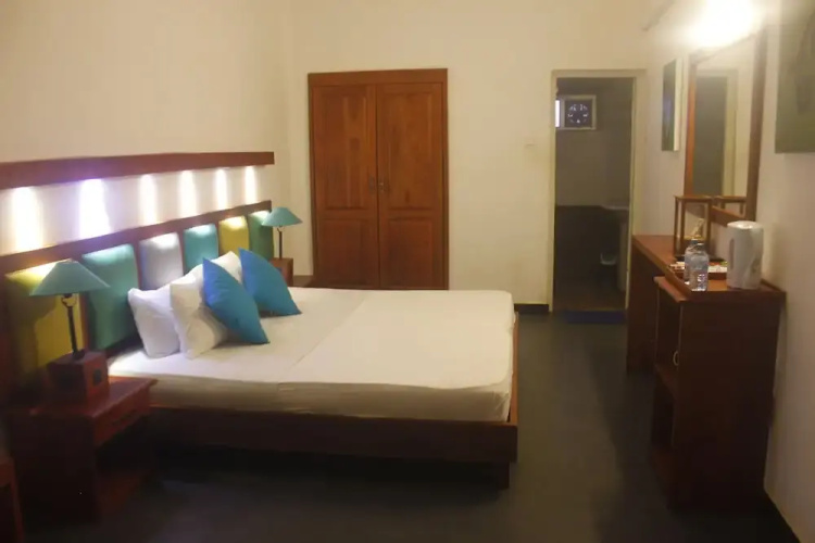 Vista Star Beach Hotel