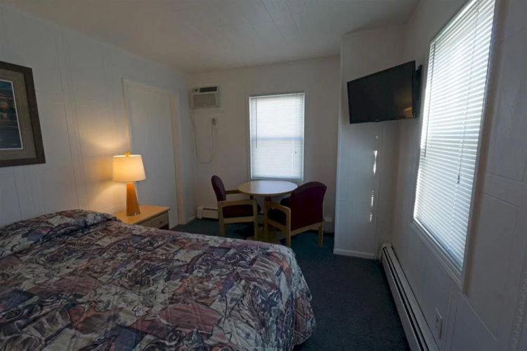 Cold Creek Inn