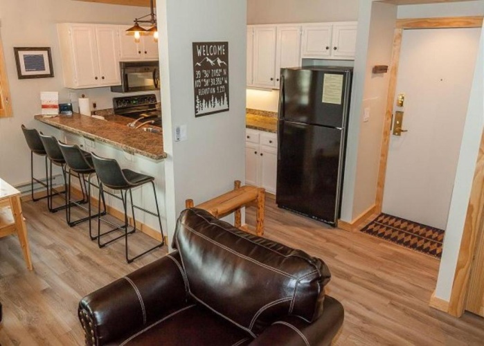 2 Bedrooms Apartment