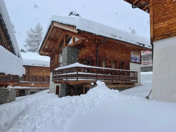 Superior Chalet