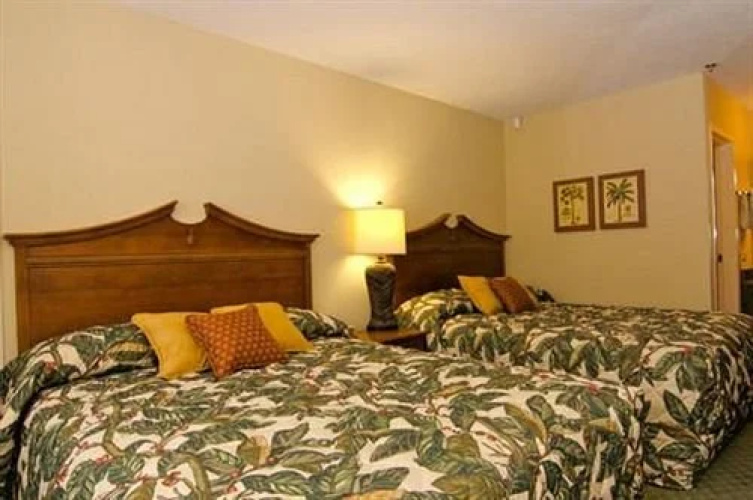 Beachwalk Hotel