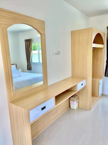 Le poulet poolvilla khanom