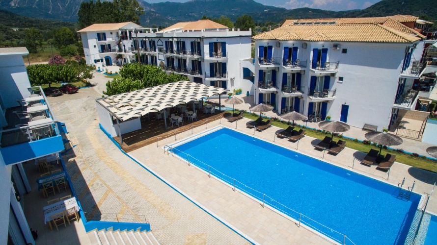Standard Quadruple room with balcony