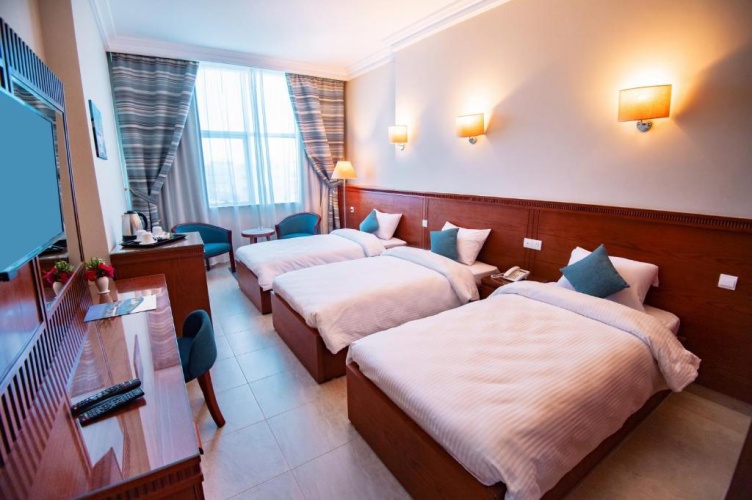 Triple room