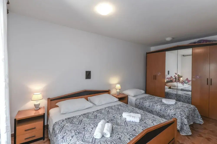 Apartment 1709