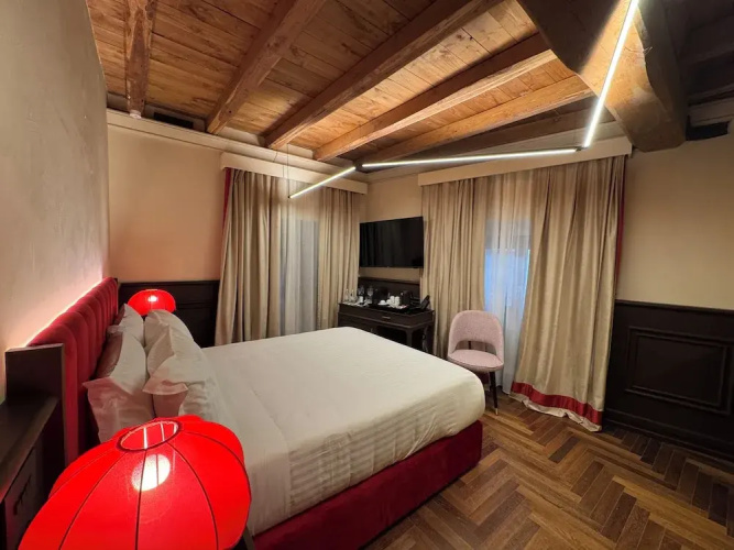 Palazzo Gambirasi Luxury Suite Roma