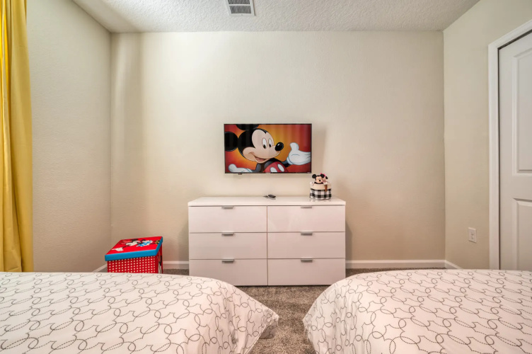 Incredibly beautiful Mickey themed condo