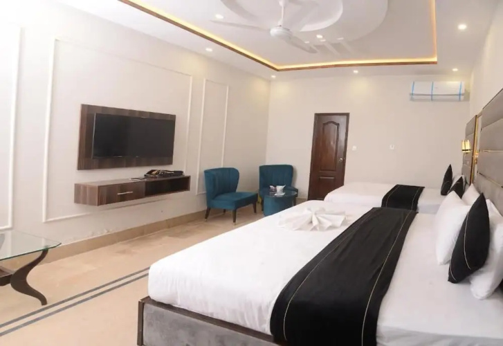 Five Seasons Hotel Lahore