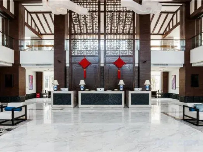 Suman Century Hotel