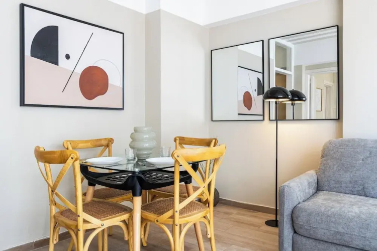 Berries 1-BR Apt in Larnaca