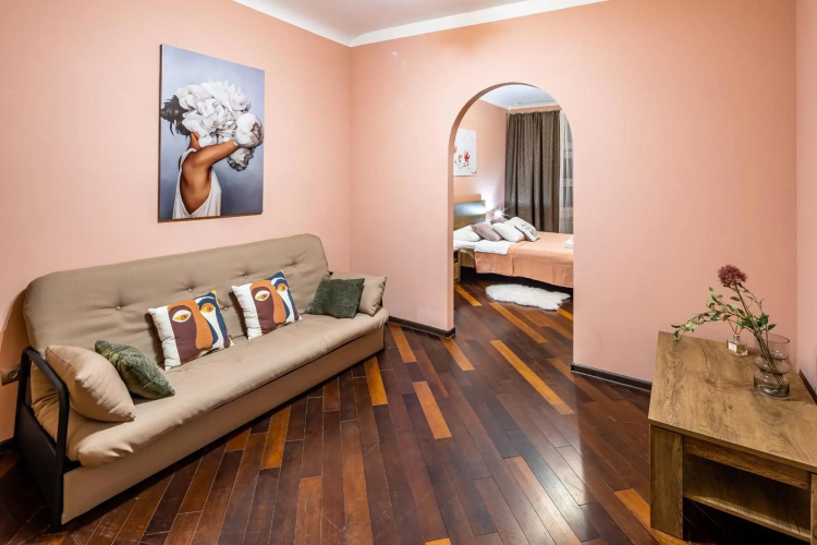 The MAIN square! 2 separated bedrooms, balcony