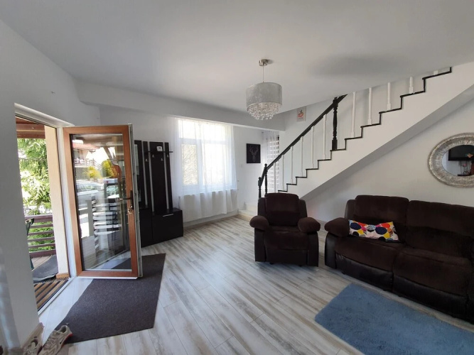 Fox Valley Villa