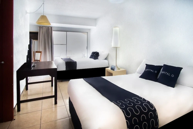 Grand room