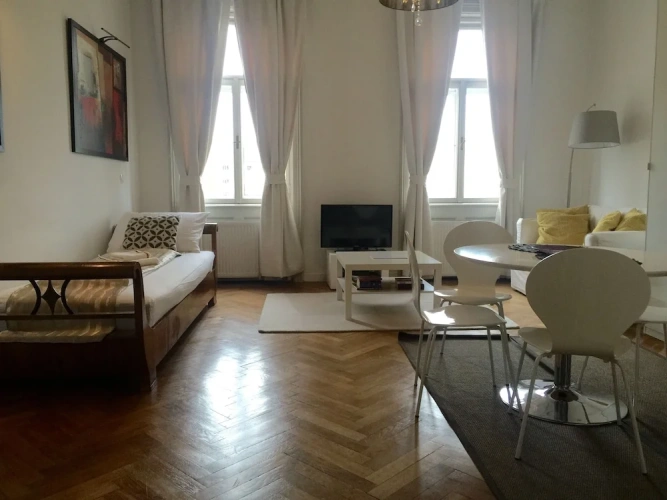 1 Bedroom Apartment with view