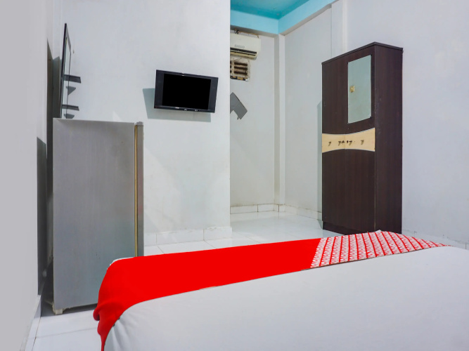 Pondok Elit Kos 888