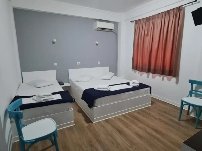 Triple room