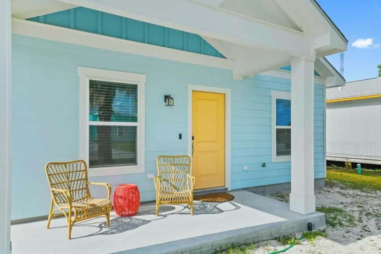 2 Bedrooms Cottage