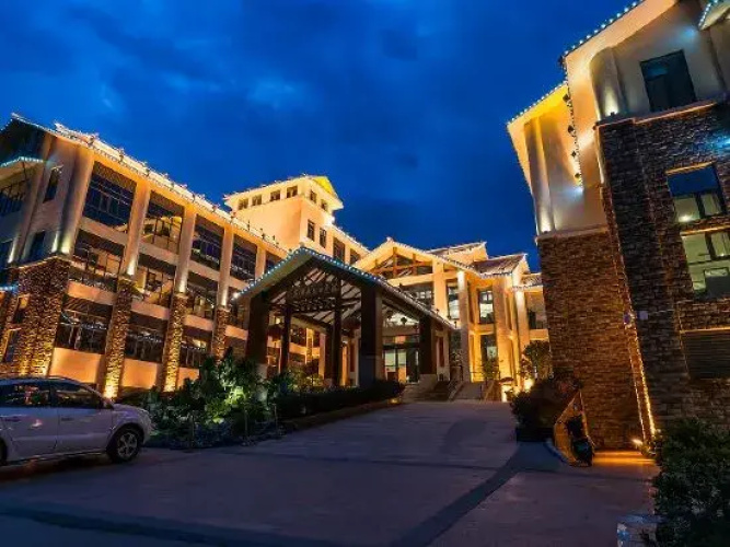 Suman Century Hotel