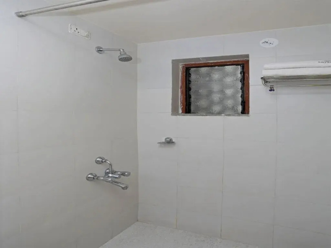 OYO 1091 Hotel Suyash