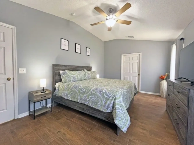3 Bedrooms Cottage