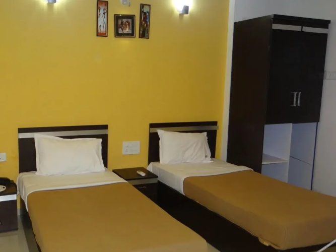 OYO 3845 Hotel LiNear Inn