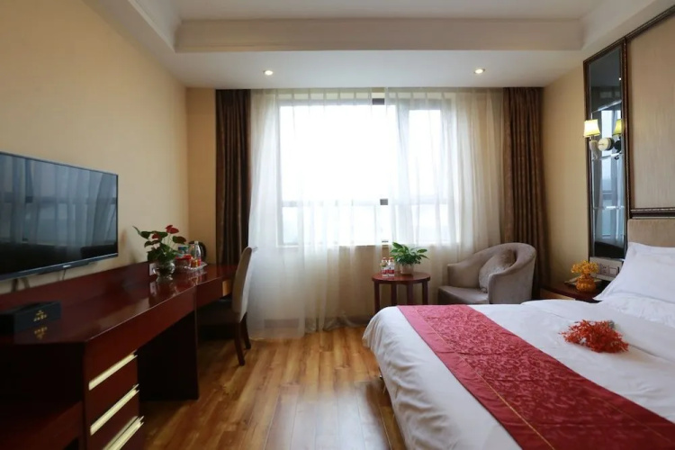 Shanglin Junhao Holiday Hotel