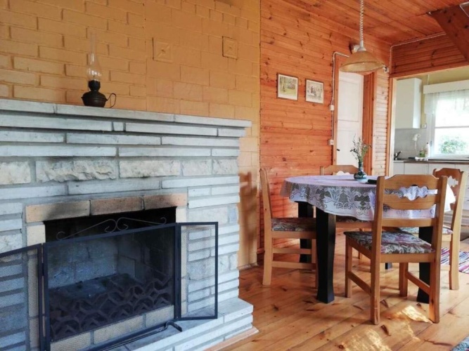 3 Bedrooms Cottage