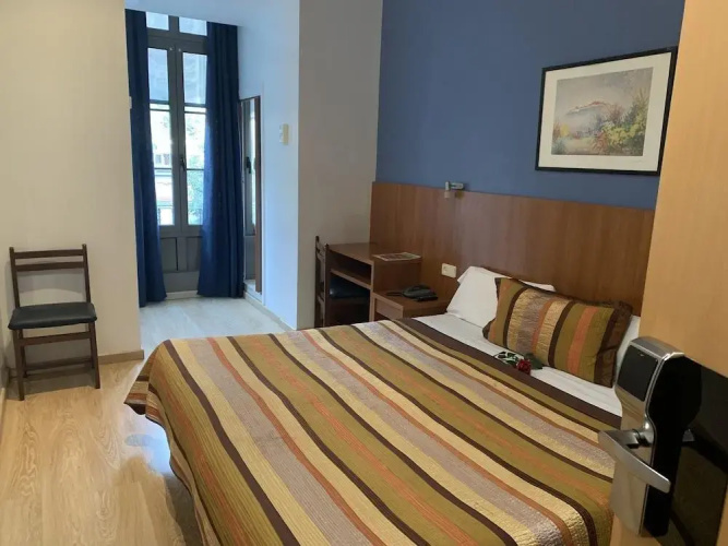 Ciudad Condal Hostal