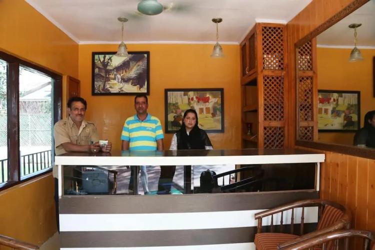 Hotel Royal Residency