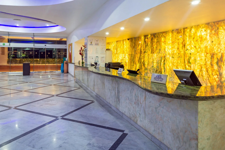 Sunset Royal Beach Resort - All Inclusive