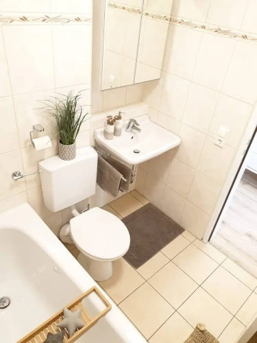 Holiday Apartment Achalm Sonnenterrasse
