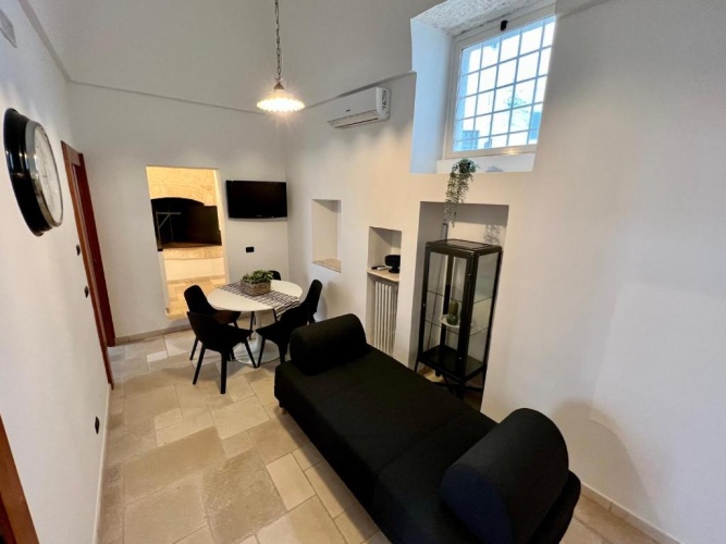 2 Bedrooms Cottage