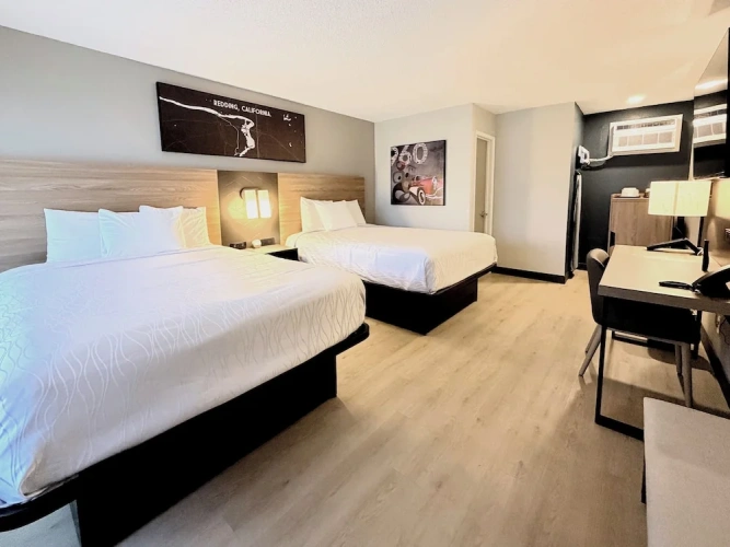 Classic Quadruple room