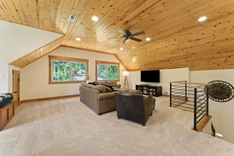 4 Bedrooms Cottage