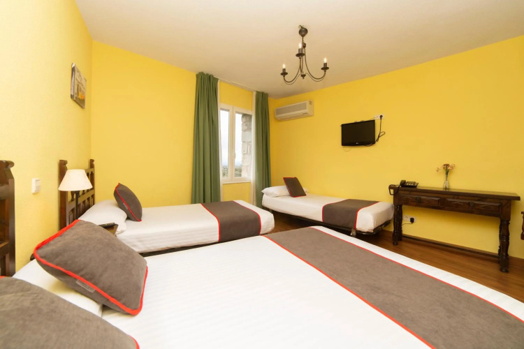 Hotel Mavi