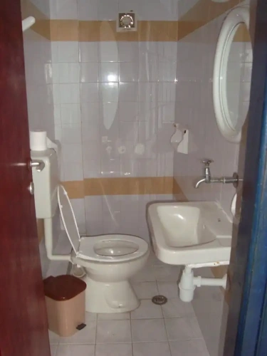 Economy Triple room