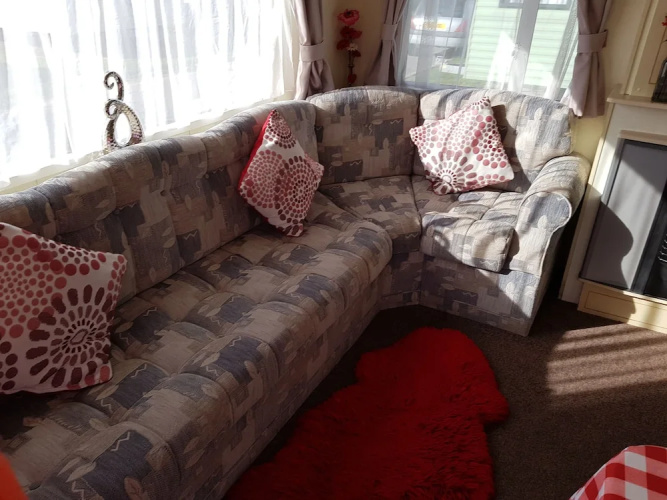 Homely Holidays