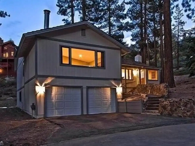 3 Bedrooms Cottage