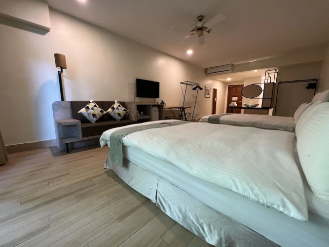 Standard Twin room with mountain view