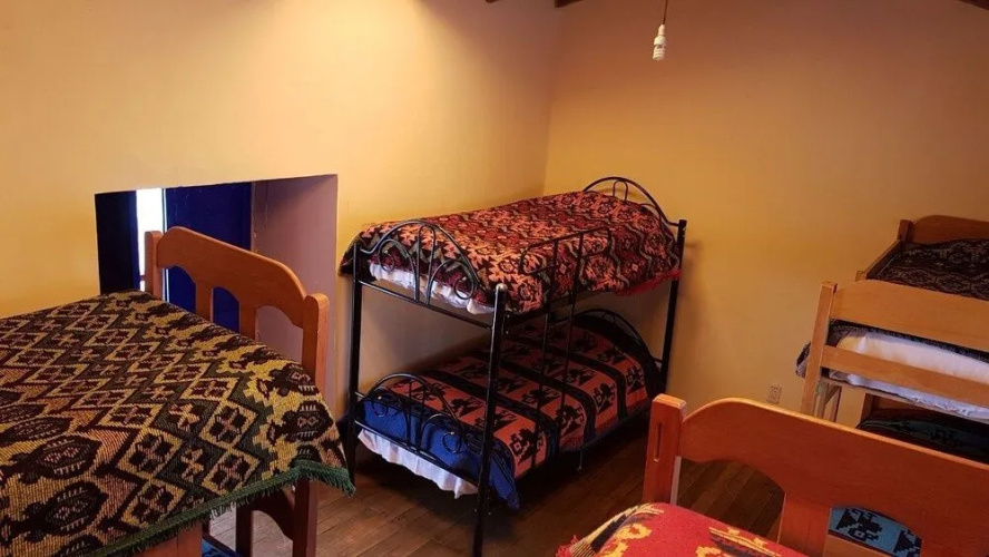 Reinbo Hostel B&B