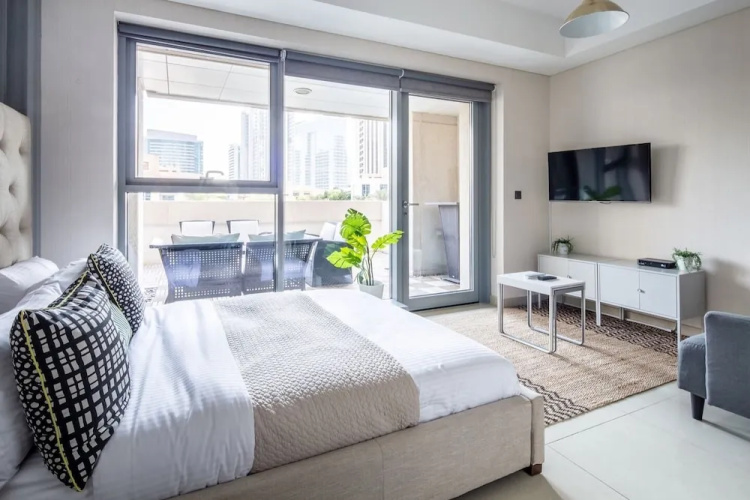 Spacious + Functional Studio Apt in Downtown Dubai