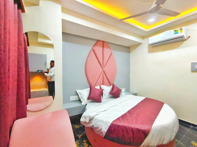Hotel Krishna Park