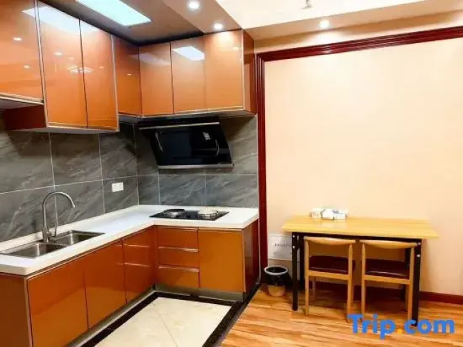 Xining Qingyang Hostel (Haihu Wanda Plaza)