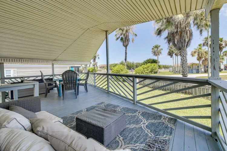 2 Bedrooms Cottage